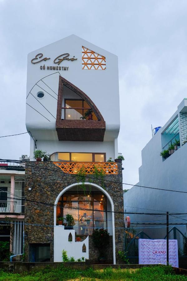 Eo Gio Co Homestay Куинён Экстерьер фото