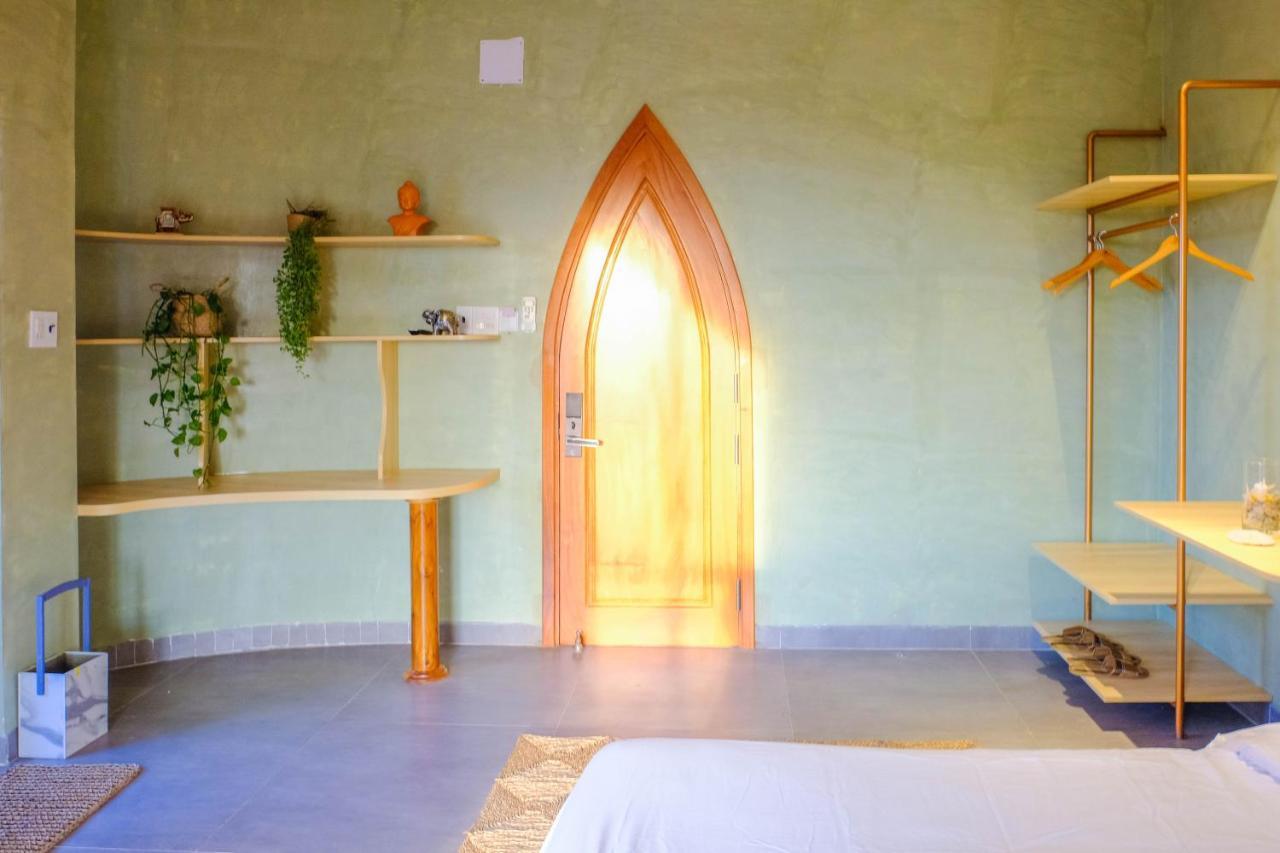 Eo Gio Co Homestay Куинён Экстерьер фото