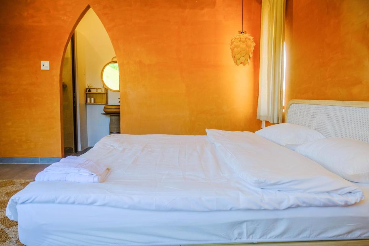 Eo Gio Co Homestay Куинён Экстерьер фото