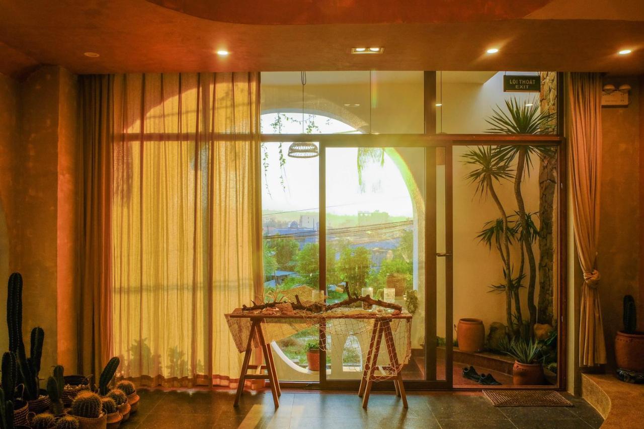 Eo Gio Co Homestay Куинён Экстерьер фото